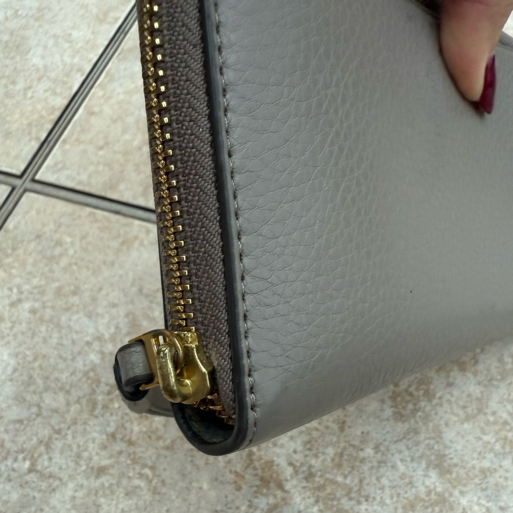 Tory Burch Perry Wallet - Picture 6 of 10